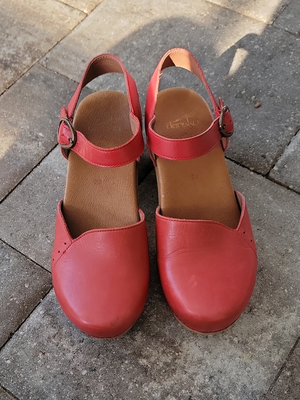 Dansko Maisie Red Leather Mary Jane Slingback Clogs with Buckle Sz 39 #scandi